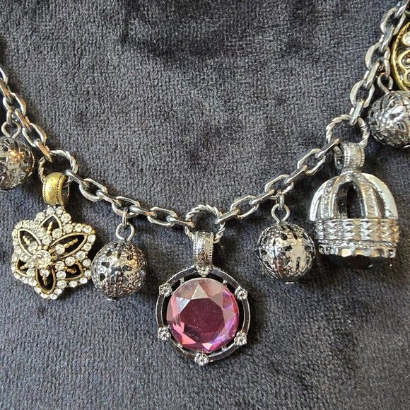 Womens Silver Tone Chain Multiple Charm Necklace Jewelry with Lobster Clasp - Picture 3 of 7